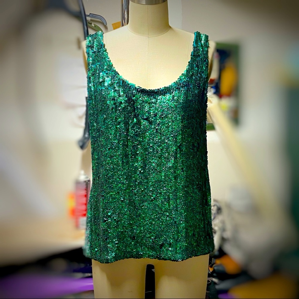 Oak 73 Emerald green sequin tank top size medium